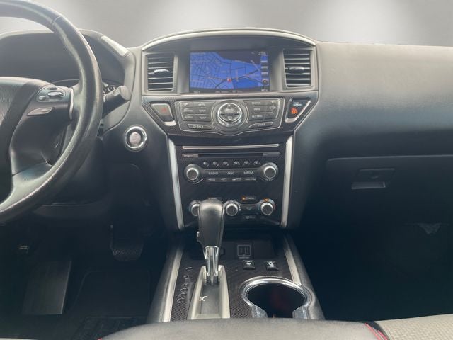 2019 Nissan Pathfinder SV