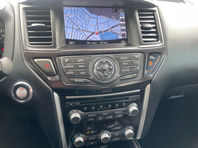 2019 Nissan Pathfinder SV