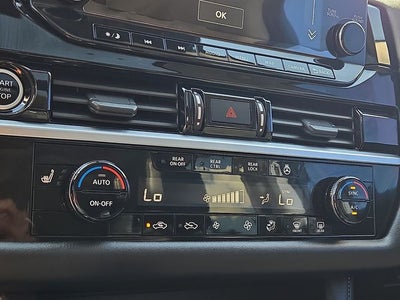 2024 Nissan Pathfinder SL Nissan Certified