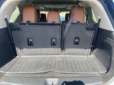 2023 Nissan Pathfinder Platinum