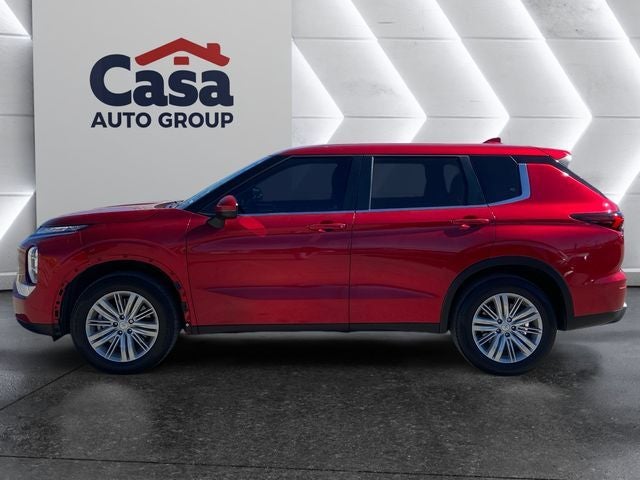 2024 Mitsubishi Outlander ES