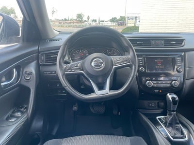 2018 Nissan Rogue SV Nissan Certified Select