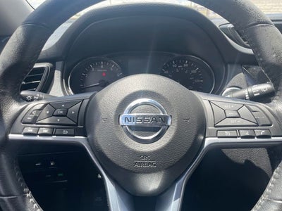 2018 Nissan Rogue SV Nissan Certified Select