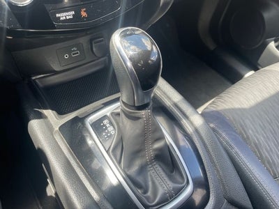 2018 Nissan Rogue SV Nissan Certified Select