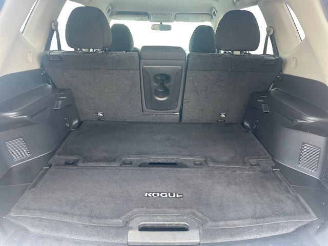 2018 Nissan Rogue SV Nissan Certified Select