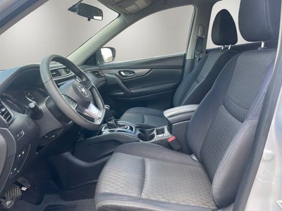 2018 Nissan Rogue SV Nissan Certified Select