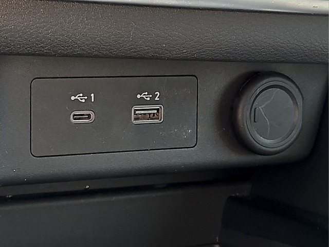 2023 Nissan Rogue SV Nissan Certified