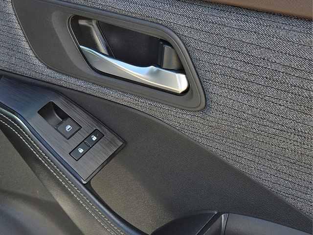 2023 Nissan Rogue SV Nissan certified