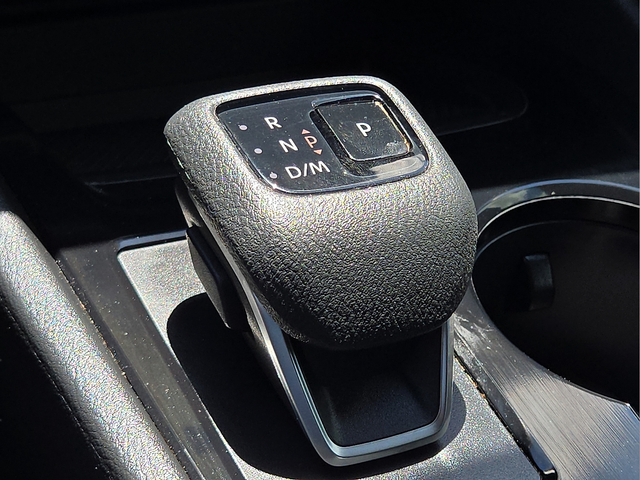 2023 Nissan Rogue SV Nissan certified