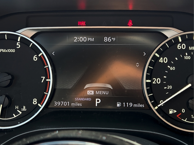 2023 Nissan Rogue SV Nissan certified