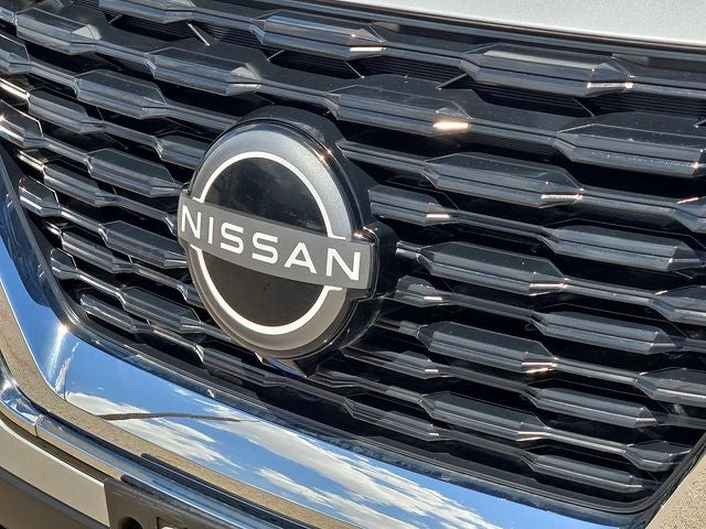 2023 Nissan Rogue SV Nissan certified