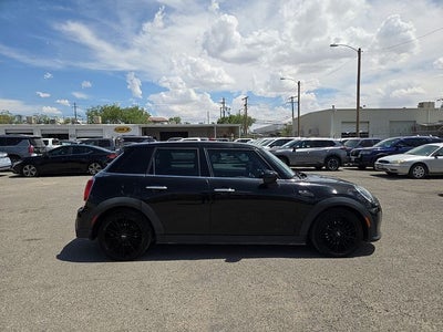 2022 MINI Cooper Oxford Edition