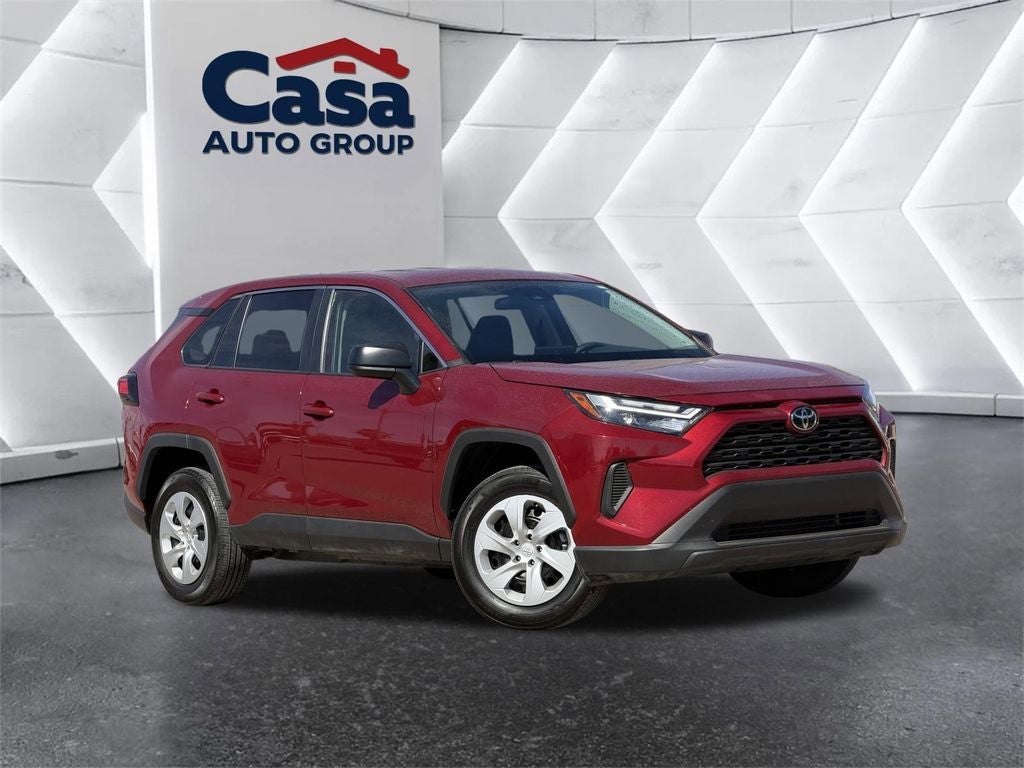 2025 Toyota RAV4 LE