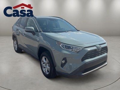 2020 Toyota RAV4 Hybrid XLE