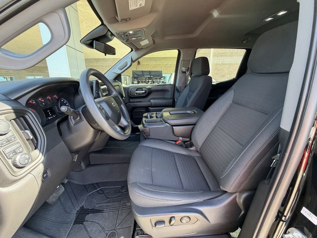 2023 Chevrolet Silverado 1500 Custom Trail Boss