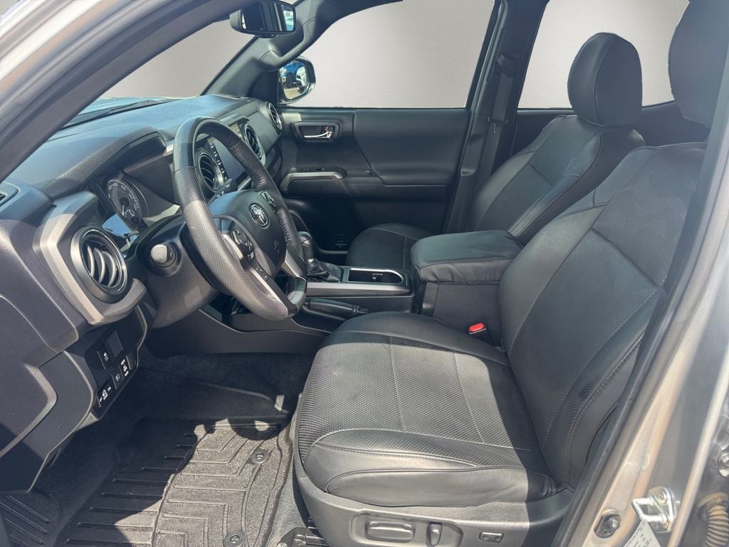 2022 Toyota Tacoma TRD Sport V6