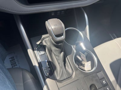 2024 Toyota Highlander Hybrid XLE