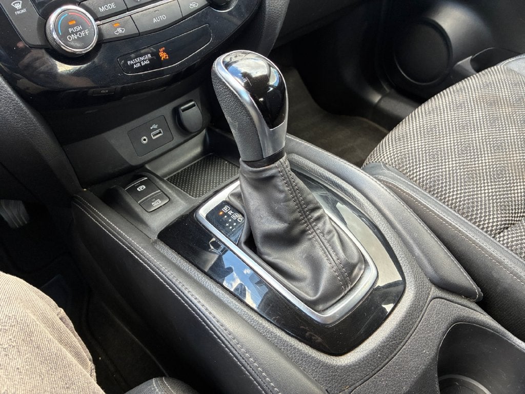 2020 Nissan Rogue Sport SV