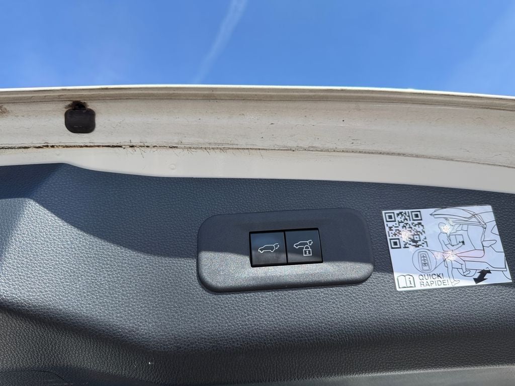 2025 Toyota Crown Signia XLE