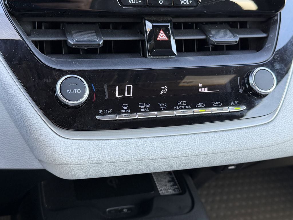 2026 Toyota Corolla Hybrid SE