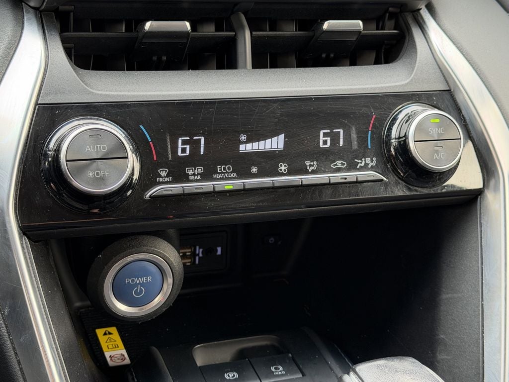 2022 Toyota Venza LE