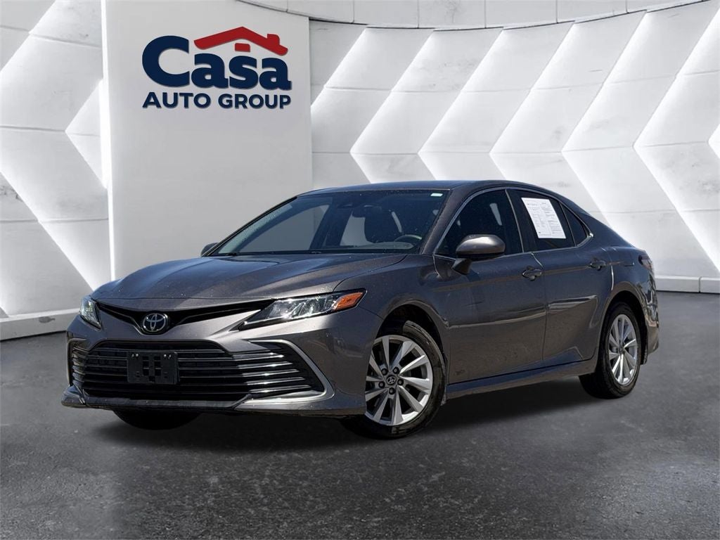 2022 Toyota Camry LE