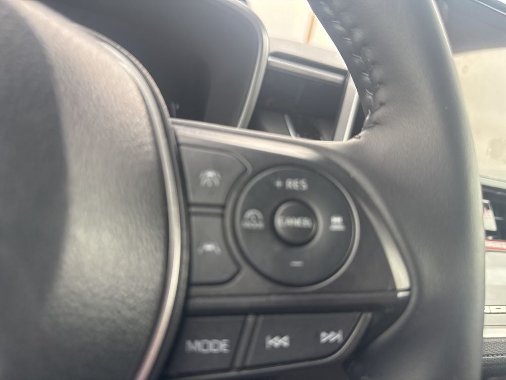 2025 Toyota Corolla Cross XLE