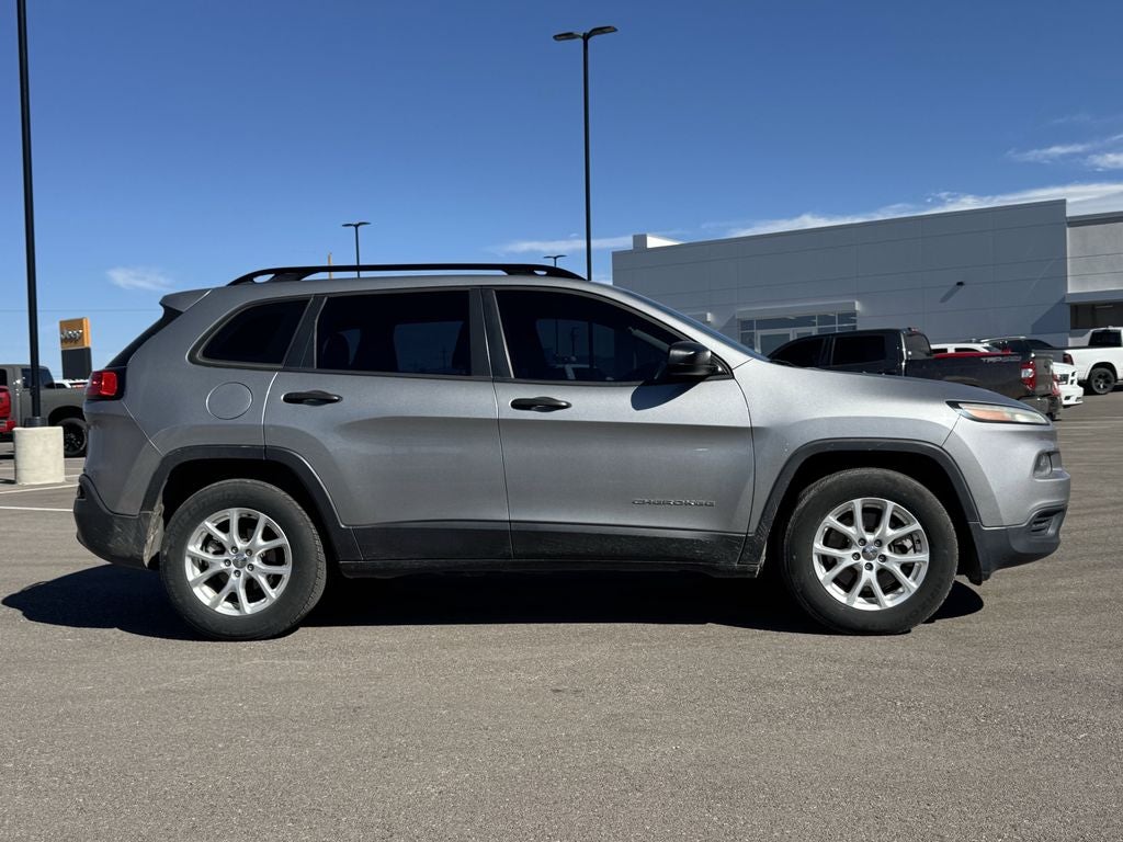 2016 Jeep Cherokee Sport