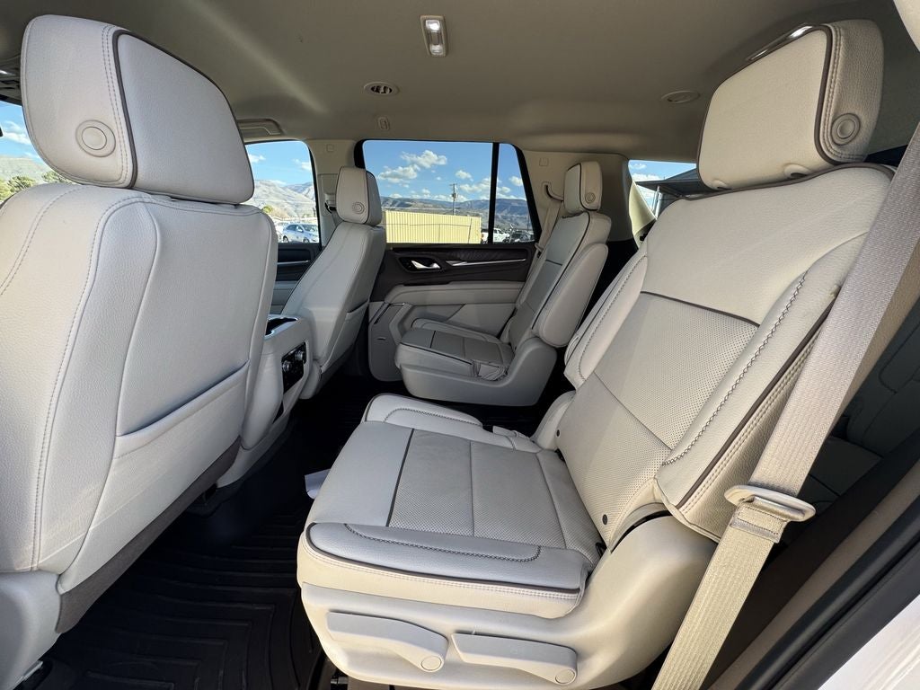 2022 GMC Yukon 4WD Denali