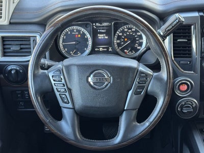 2017 Nissan TITAN Platinum Reserve