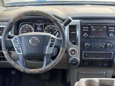 2017 Nissan TITAN XD SV Gas