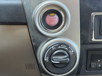 2017 Nissan TITAN XD SV Gas