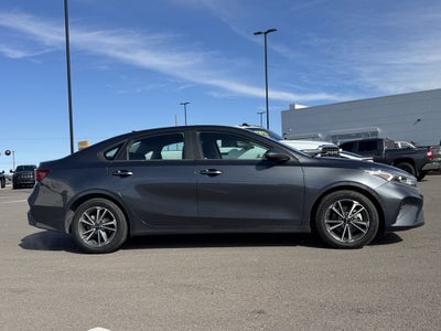2022 Kia Forte LXS