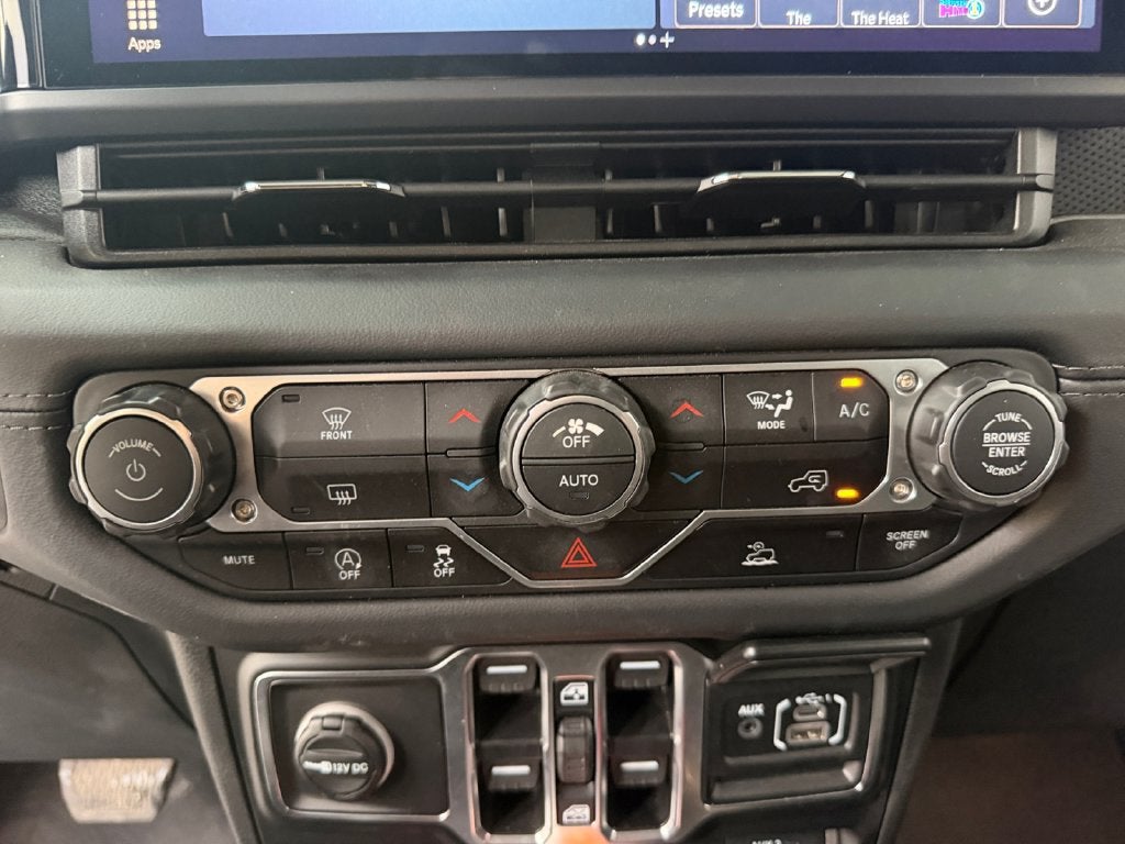 2026 Jeep Gladiator Mojave