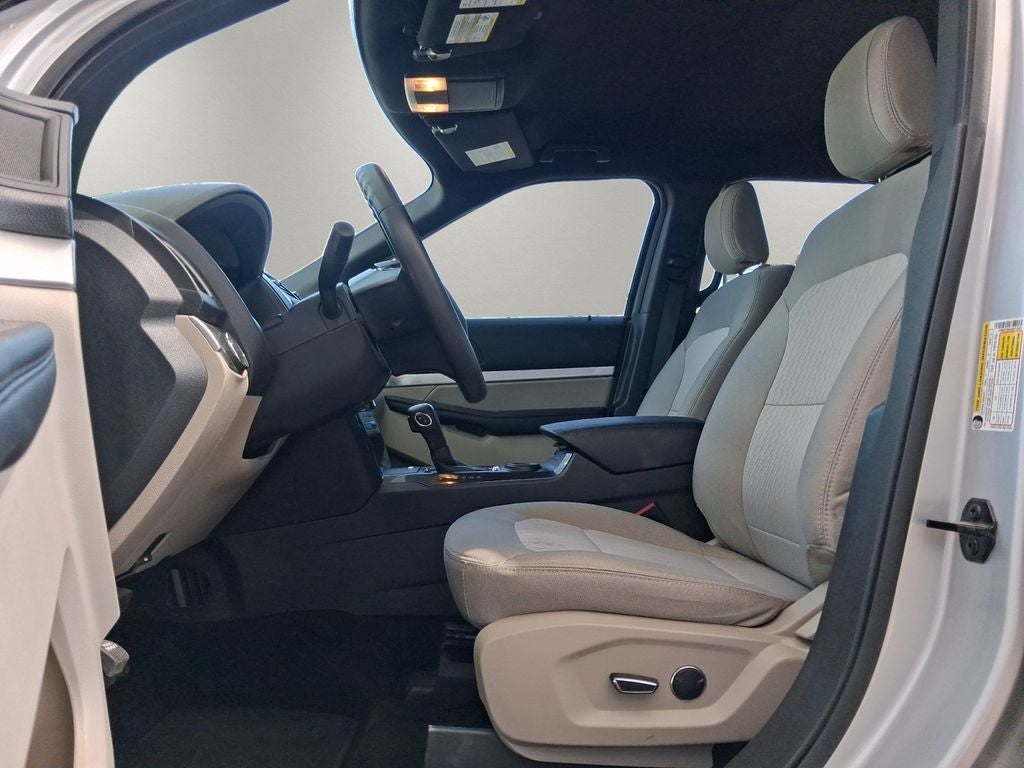 2018 Ford Explorer Base