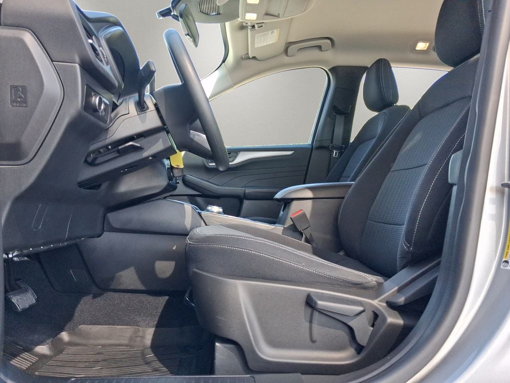 2023 Ford Escape Base