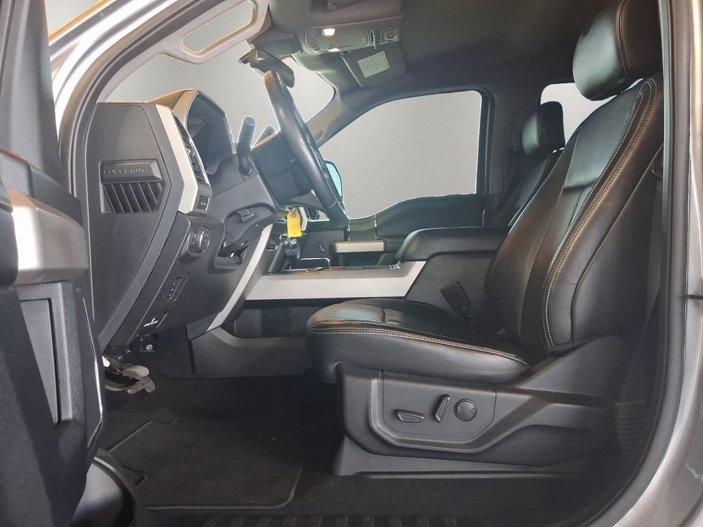 2020 Ford F-250SD Lariat