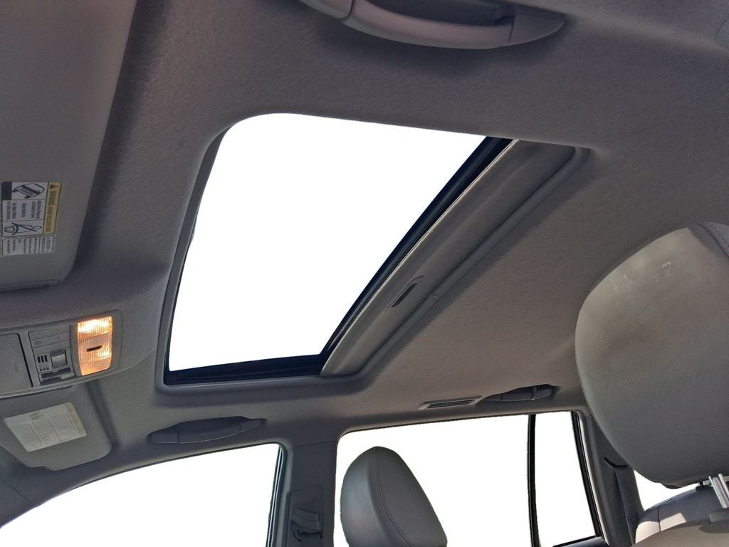 2013 Toyota Highlander SE