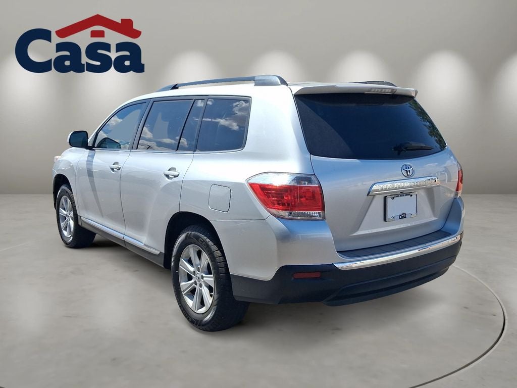 2013 Toyota Highlander SE