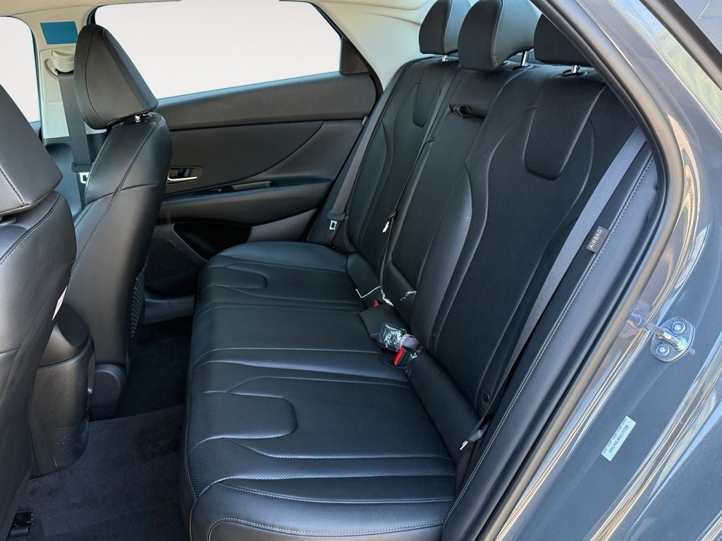 2025 Hyundai Elantra Hybrid Limited