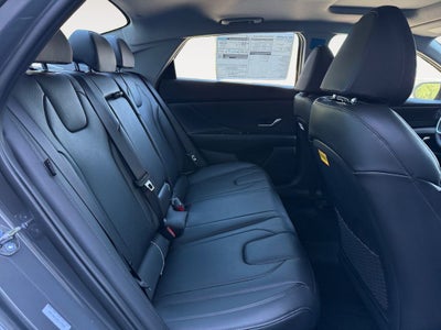 2025 Hyundai Elantra Hybrid Limited