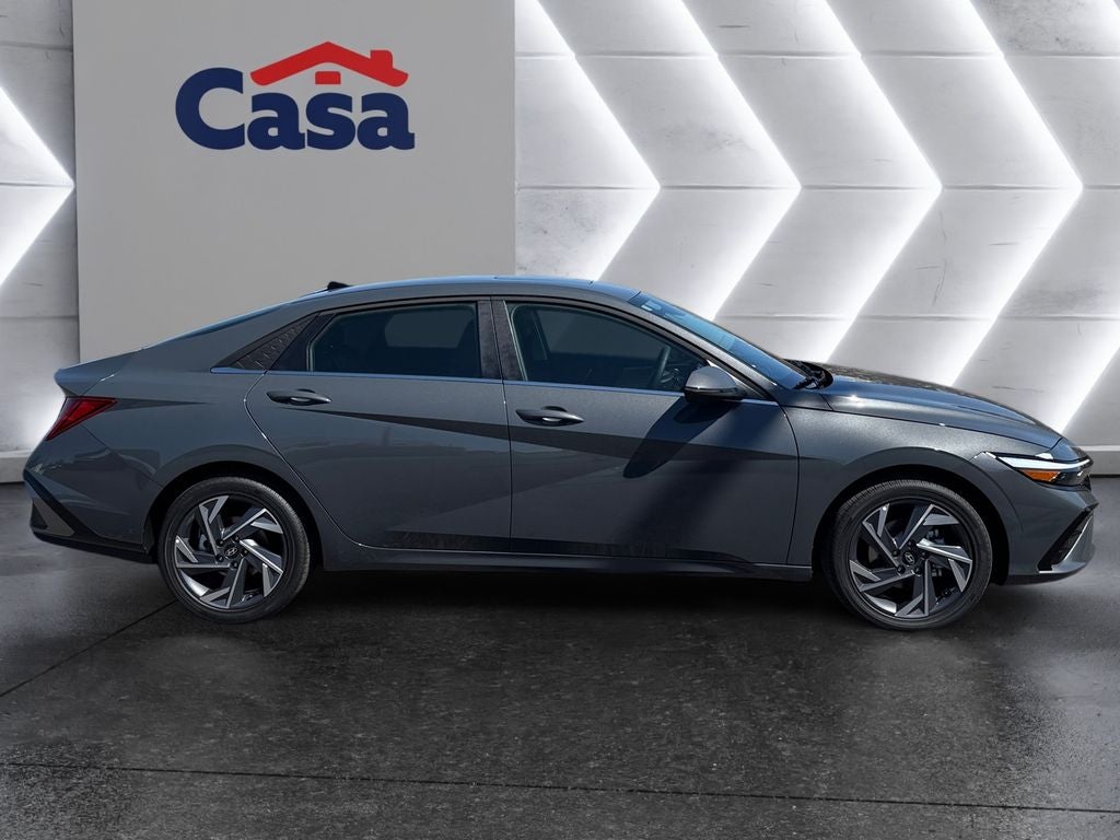2025 Hyundai Elantra Hybrid Limited