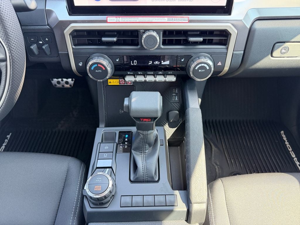 2026 Toyota Tacoma TRD Sport - Photo 12