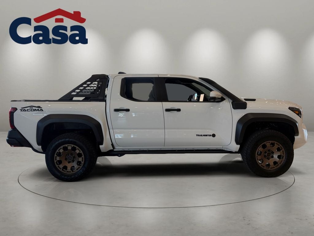 2026 Toyota Tacoma Trailhunter - Photo 4