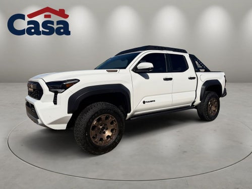 2026 Toyota Tacoma i-FORCE MAX Tacoma Trailhunter