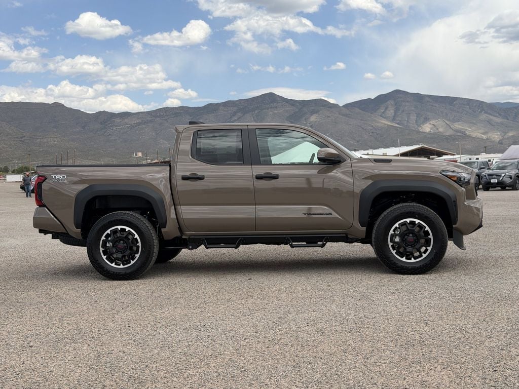 2026 Toyota Tacoma i-FORCE MAX Tacoma TRD Off-Road
