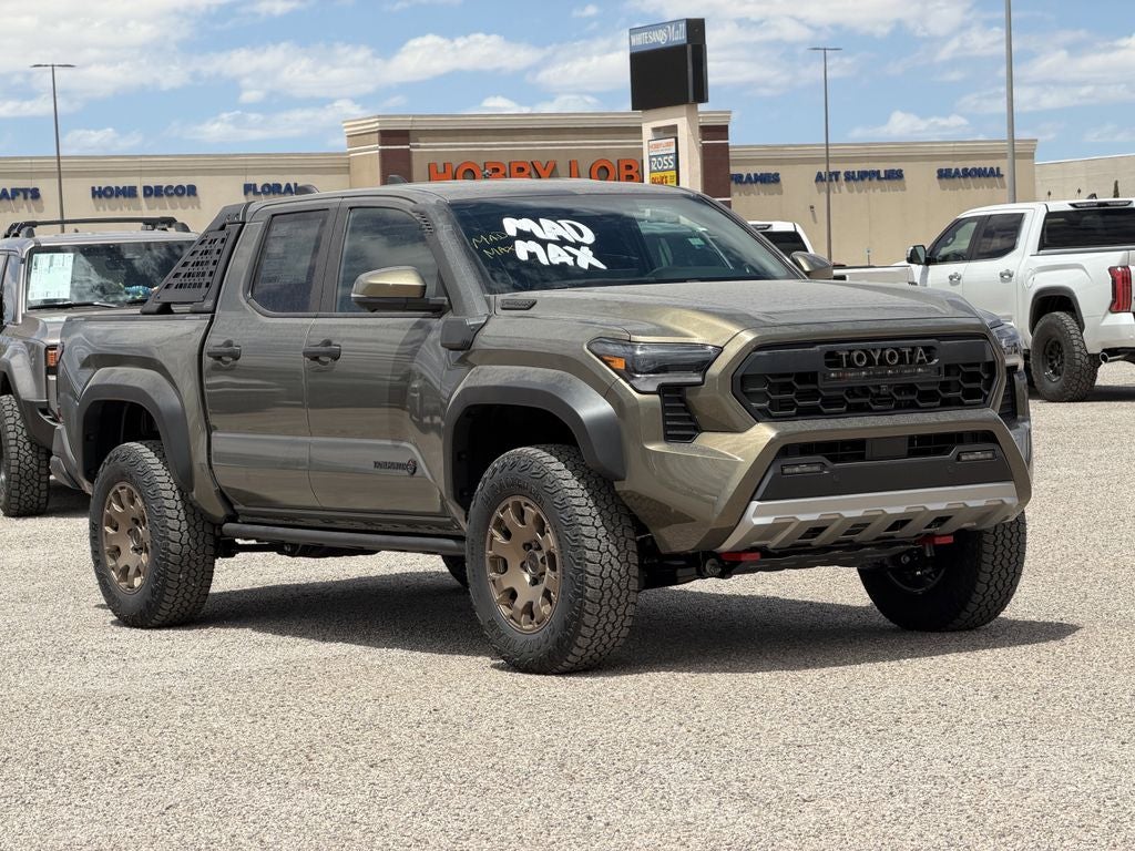 2026 Toyota Tacoma i-FORCE MAX Tacoma Trailhunter
