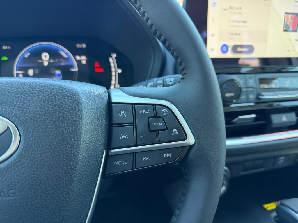 2026 Toyota Grand Highlander Hybrid XLE