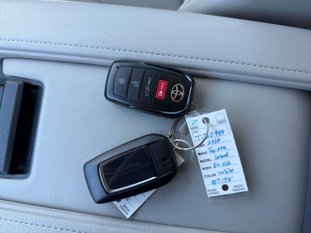 2026 Toyota Grand Highlander Hybrid XLE