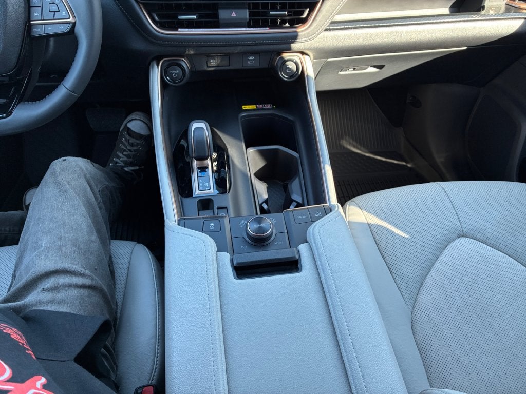 2026 Toyota Grand Highlander Hybrid MAX Limited
